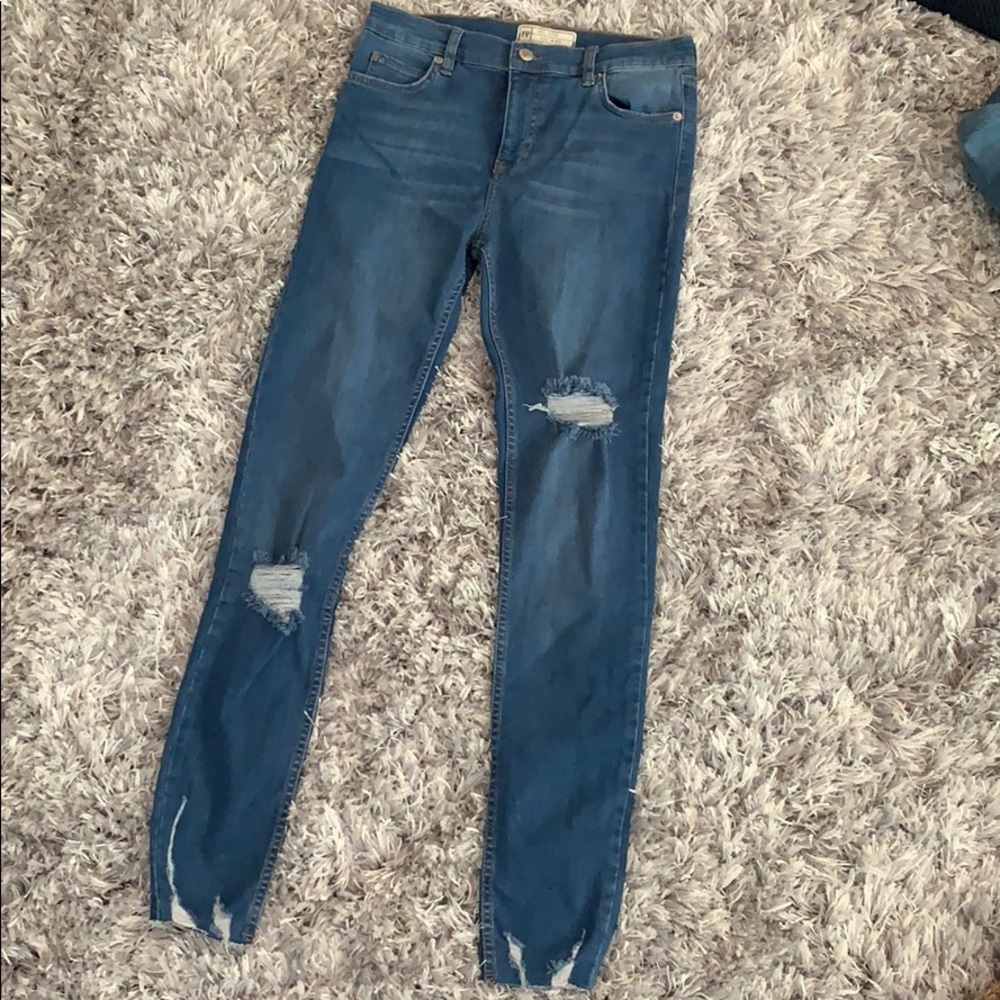 Ripped jeans
